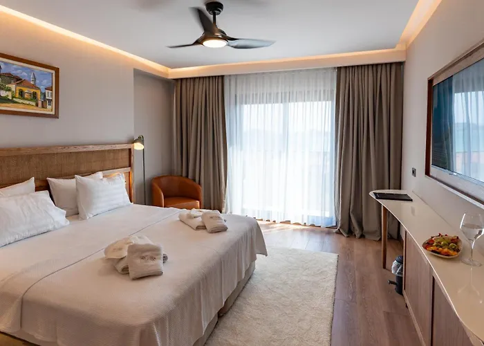 Cunda Kizilca Deluxe &