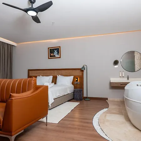 Cunda Kizilca Deluxe & Hotel